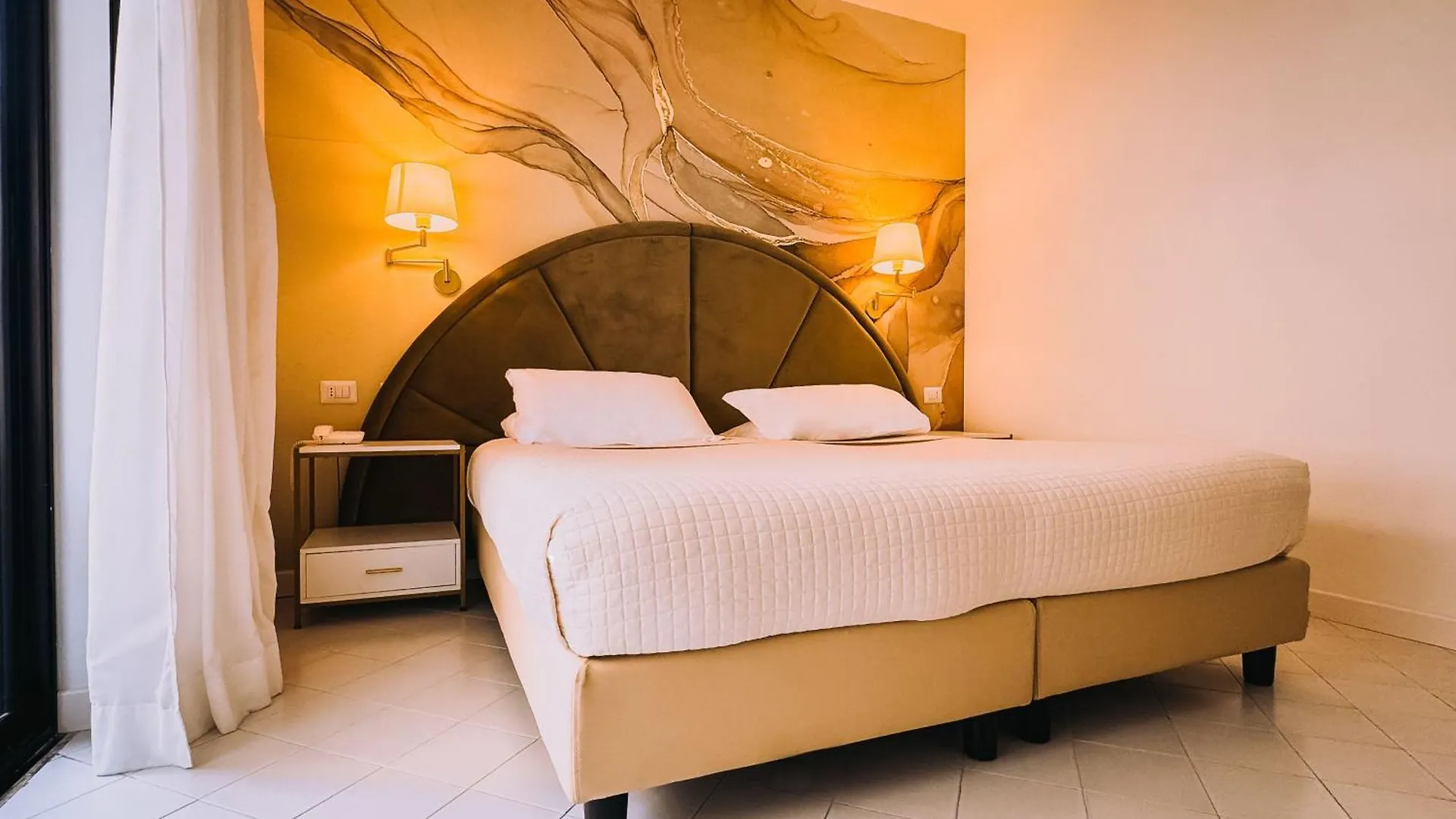 Hotel President - Vintage Hotel In Centro Riccione Italy