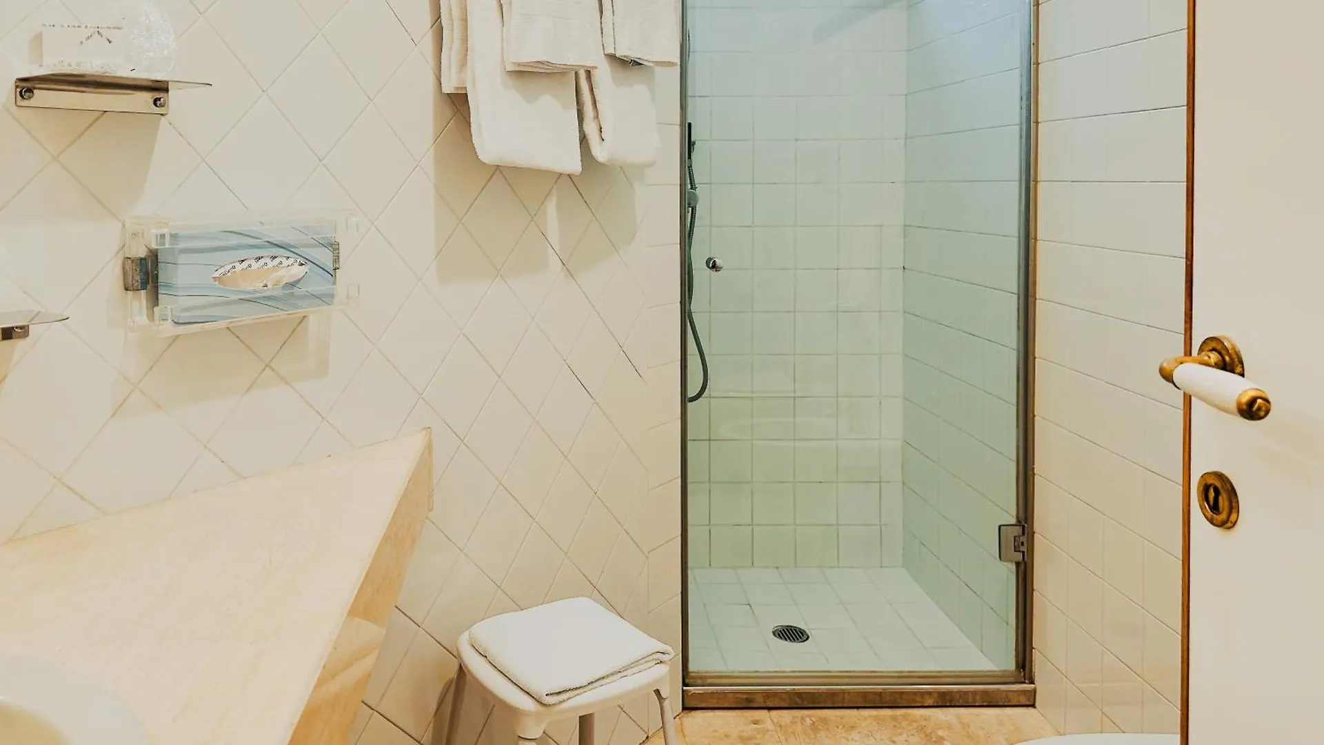 Hotel President - Vintage Hotel In Centro Riccione 4*,