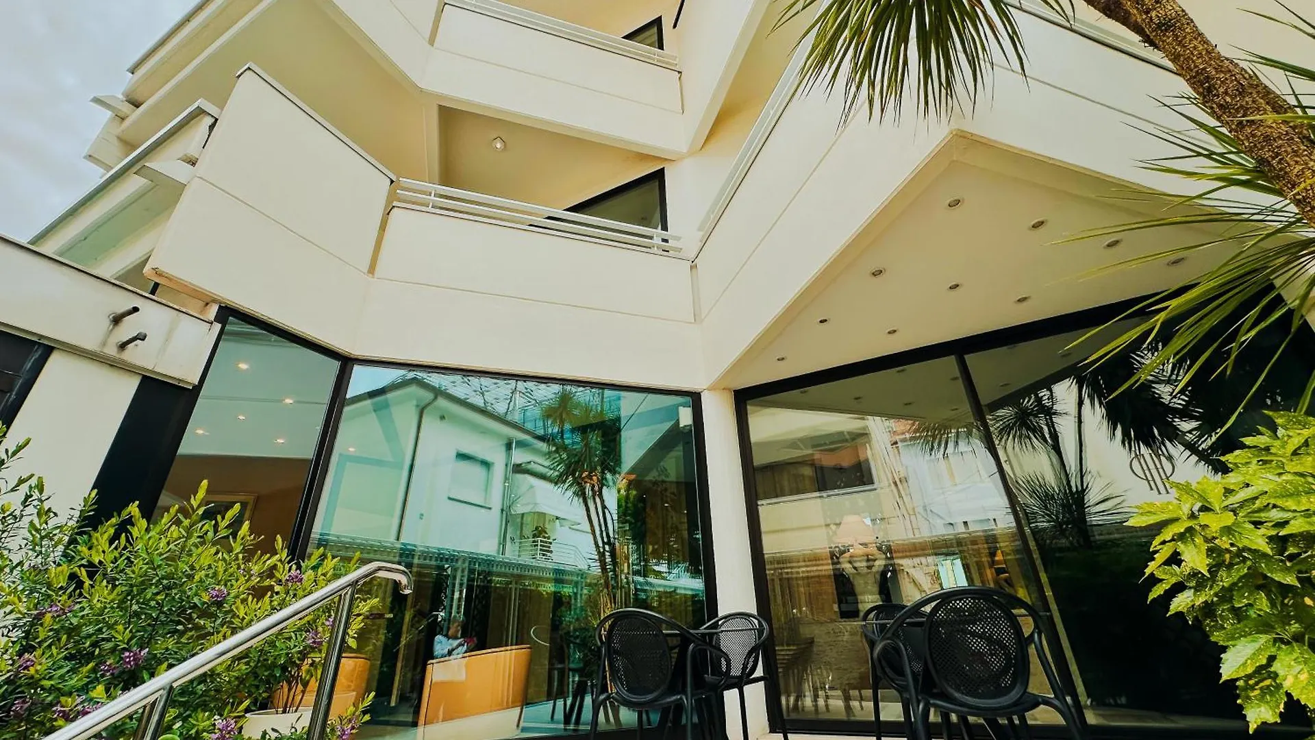 Hotel President - Vintage Hotel In Centro Riccione Włochy